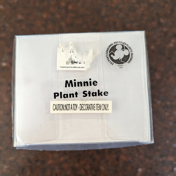Disney Minnie Mouse Garden Plant Stake - Picture 9 of 9